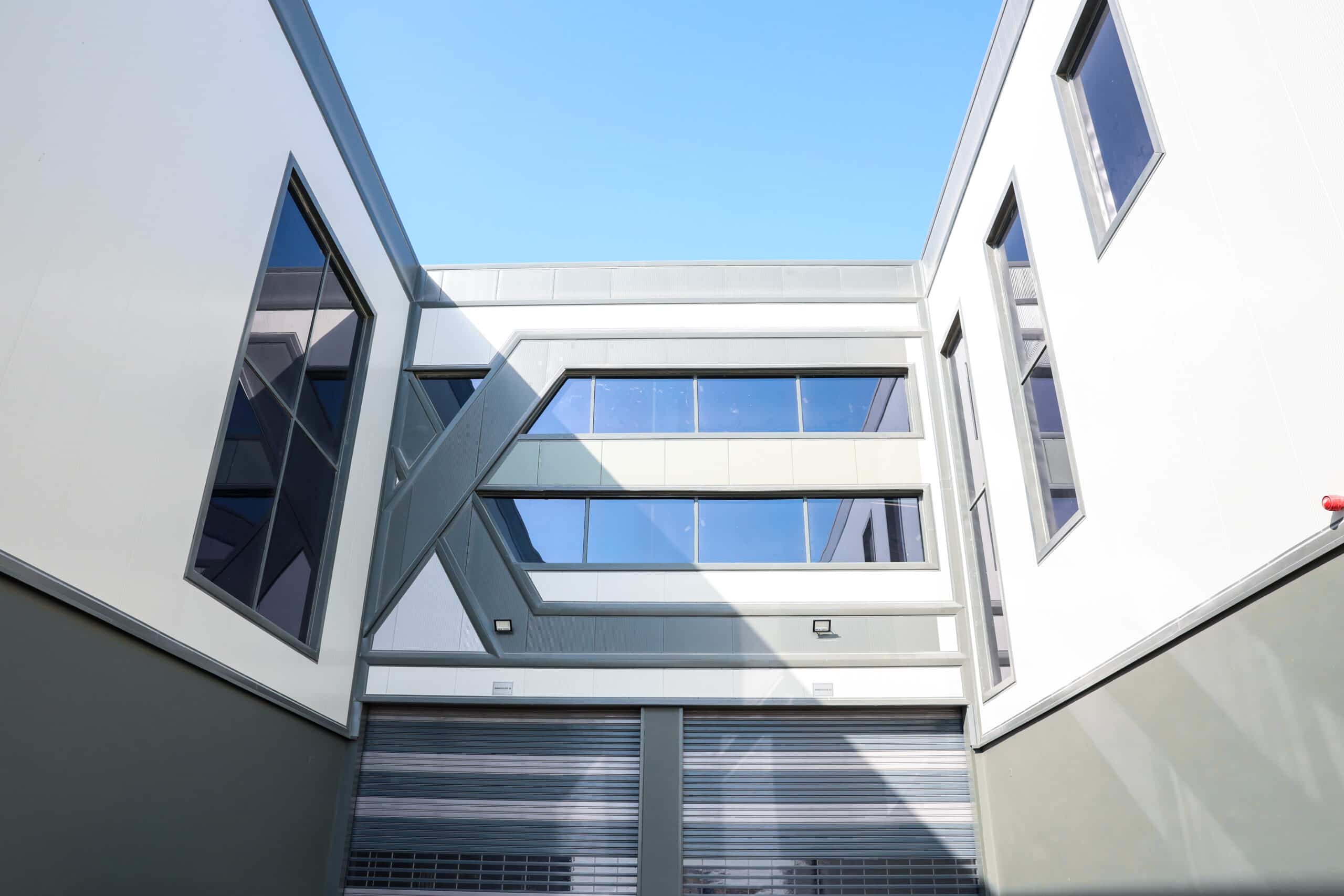 how does green energy work